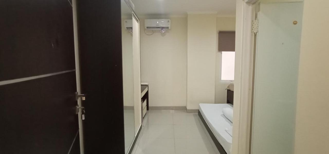 Giant Kost Otel Tangerang Dış mekan fotoğraf
